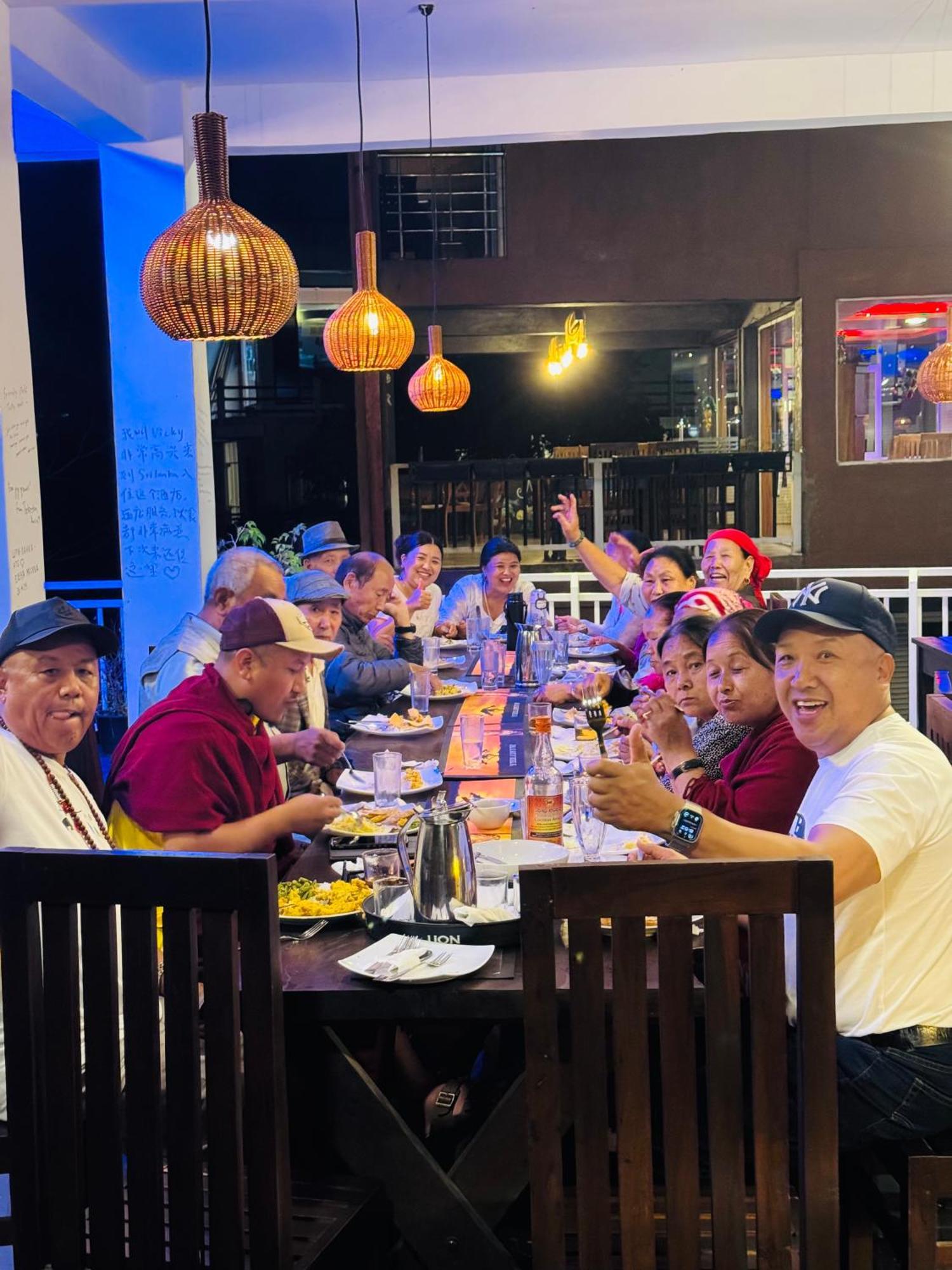 Adams Peak Inn 纳拉坦尼亚 外观 照片